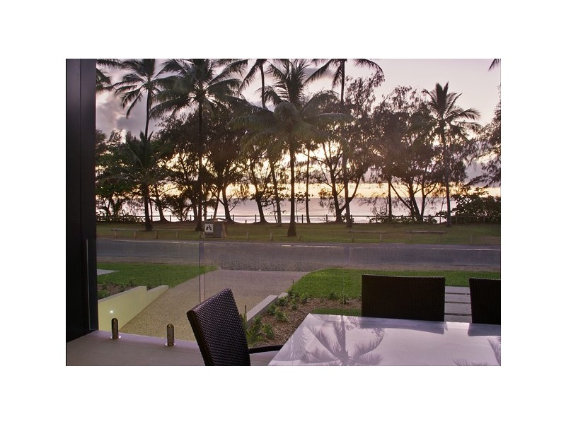 15 The Esplanade, Port Douglas QLD 4877