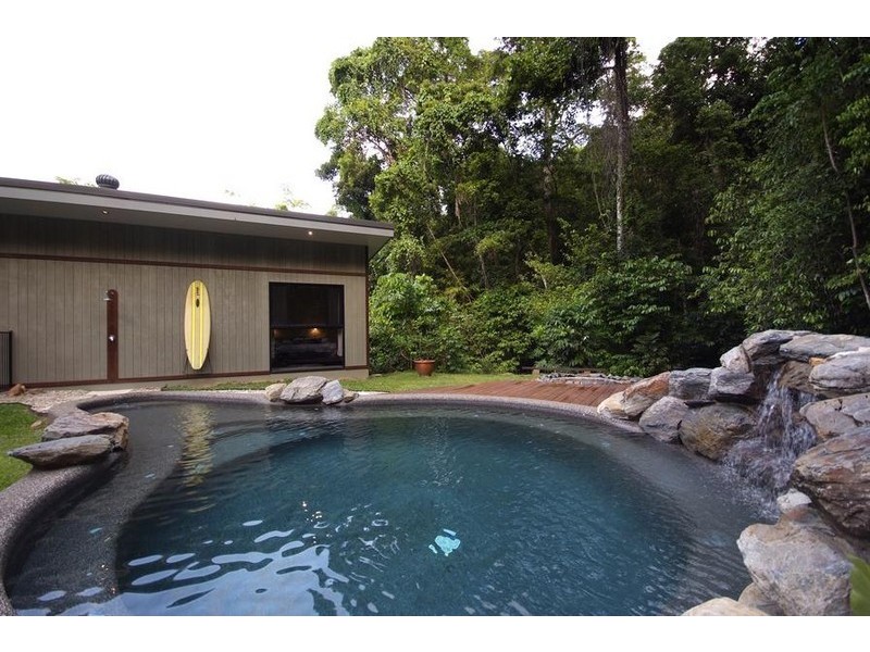 3 Colenso Road, Port Douglas QLD 4877