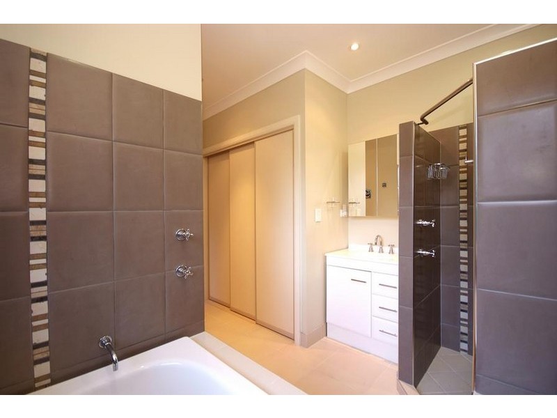 3 Colenso Road, Port Douglas QLD 4877