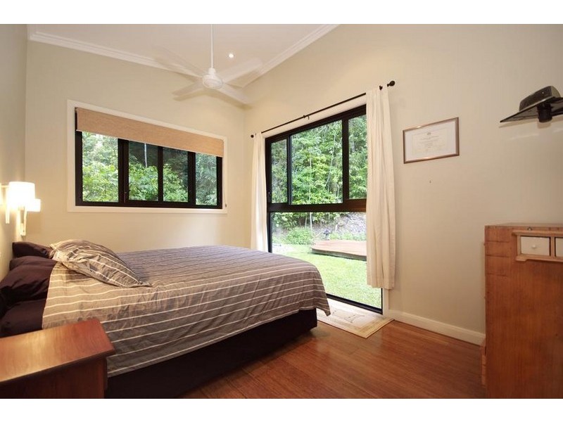 3 Colenso Road, Port Douglas QLD 4877