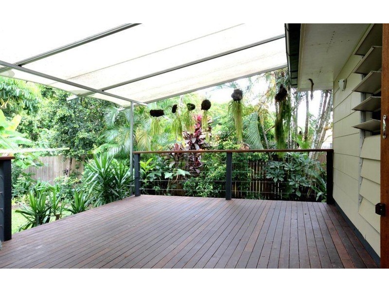 15 Wattle Close, Mossman QLD 4873