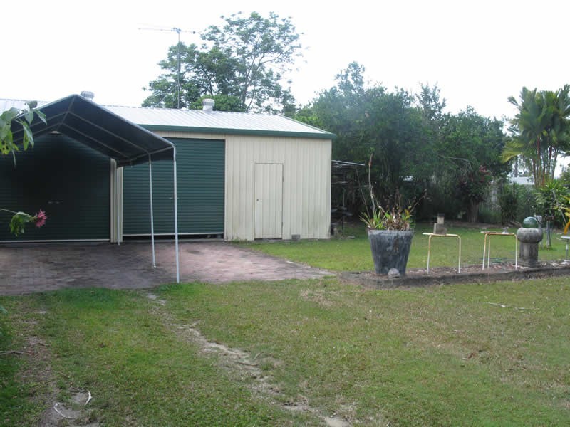 26  Pringle Street, Mossman QLD 4873