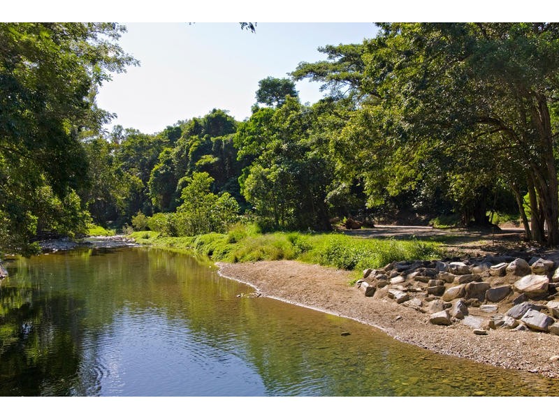 37 Grays Creek Tce, Mowbray QLD 4877