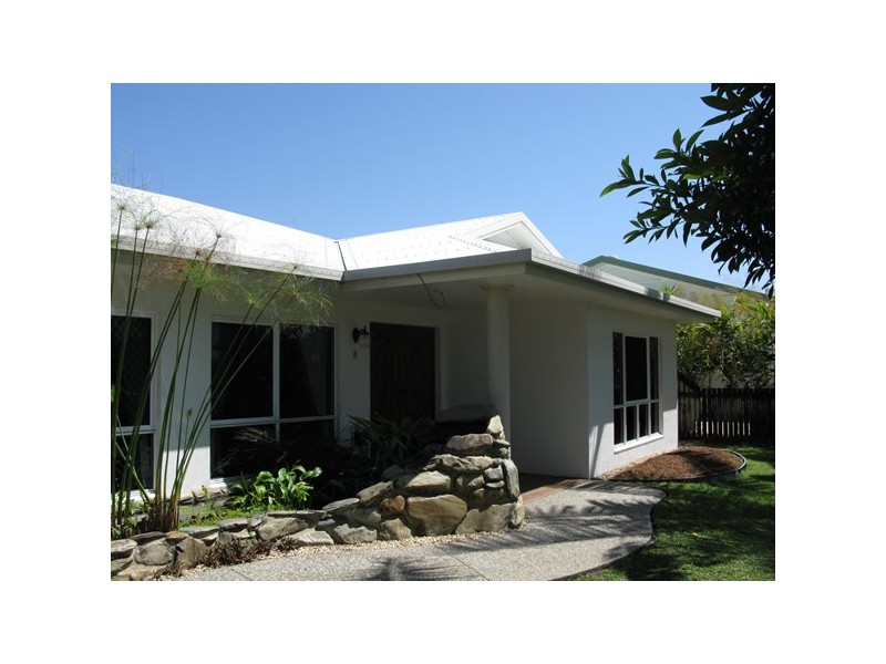 8 Shalom Close, Cooya Beach QLD 4873
