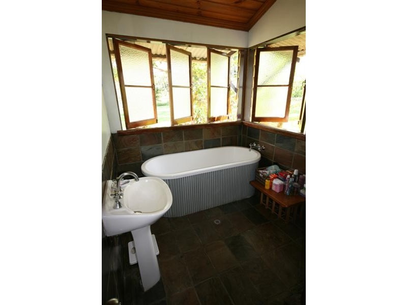 16 Browns Road, Julatten QLD 4871