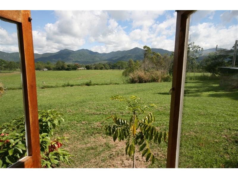 16 Browns Road, Julatten QLD 4871