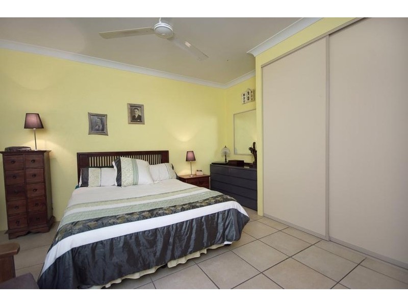 9 Thooleer Close, Cooya Beach QLD 4873