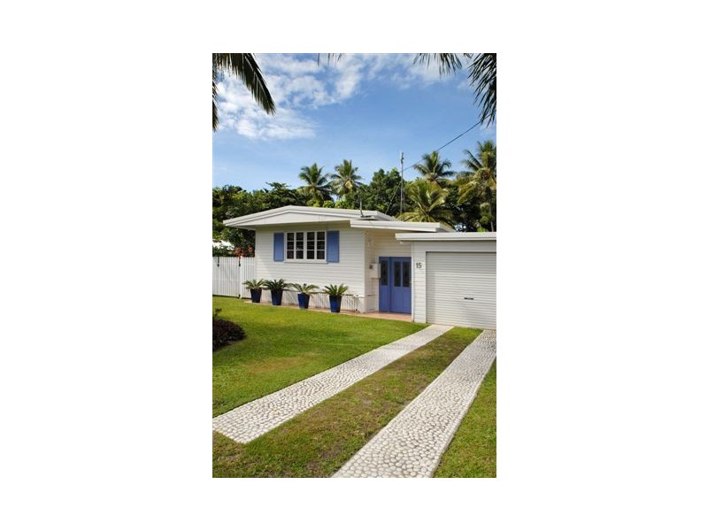 15 Marine Parade, Newell QLD 4873