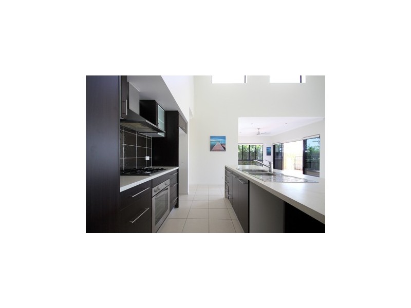 10 Dulku Close, Port Douglas QLD 4877