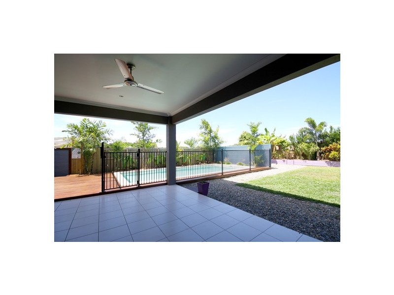 10 Dulku Close, Port Douglas QLD 4877