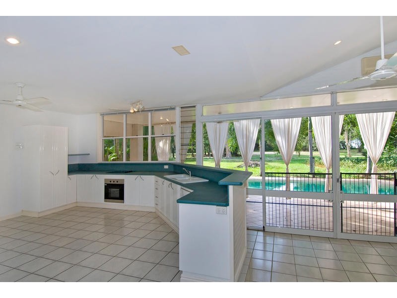 21 Marlin Drive, Wonga QLD 4873