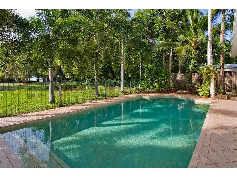 21 Marlin Drive, Wonga QLD 4873