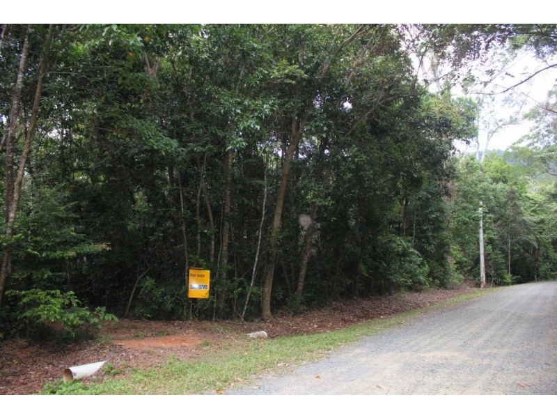 150 Wattle Close COW BAY, Daintree QLD 4873