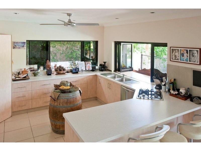 11 Sandpiper Street, Port Douglas QLD 4877