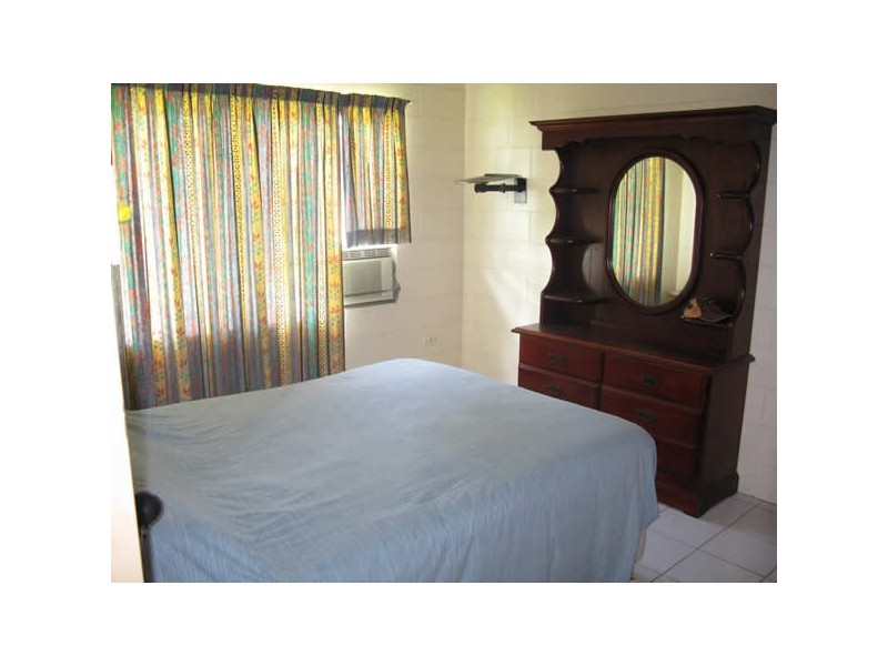 1/40 Marine Pde, Newell QLD 4873