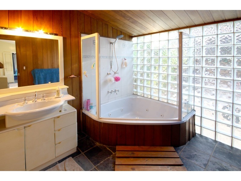 3 Owen Street, Mossman QLD 4873