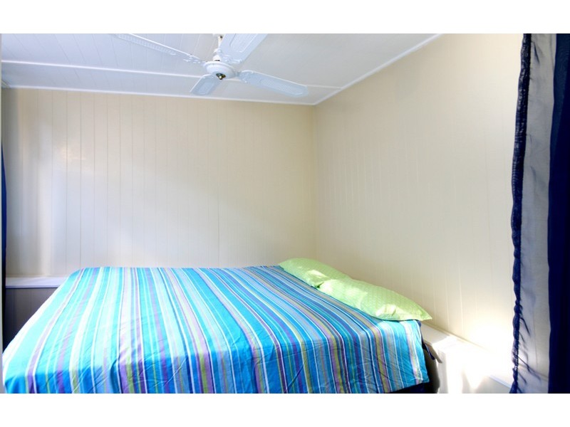 3 Owen Street, Mossman QLD 4873