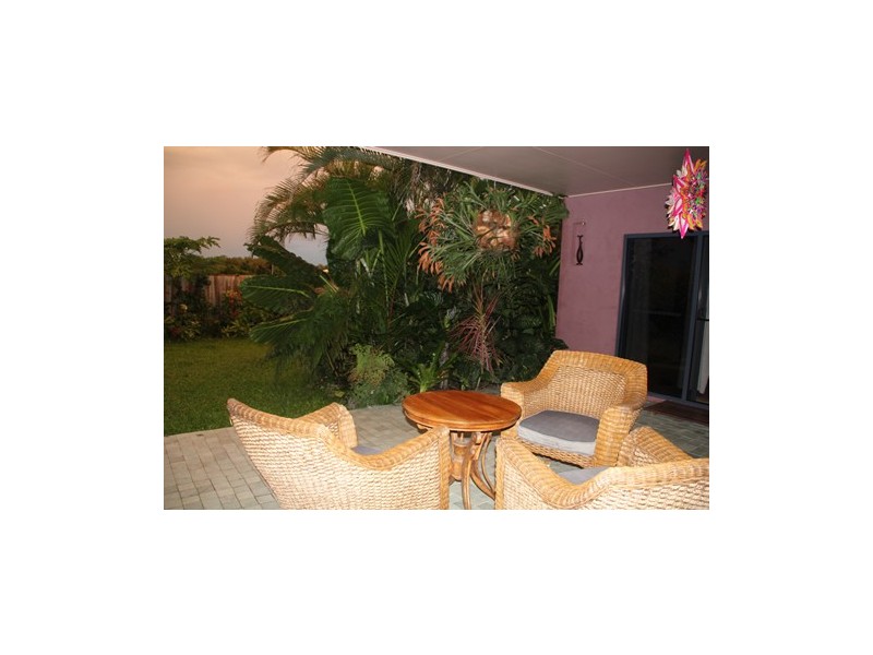 4 Kalu Close, Cooya Beach QLD 4873