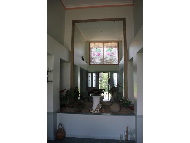 25 Maxwell Street, Mossman QLD 4873