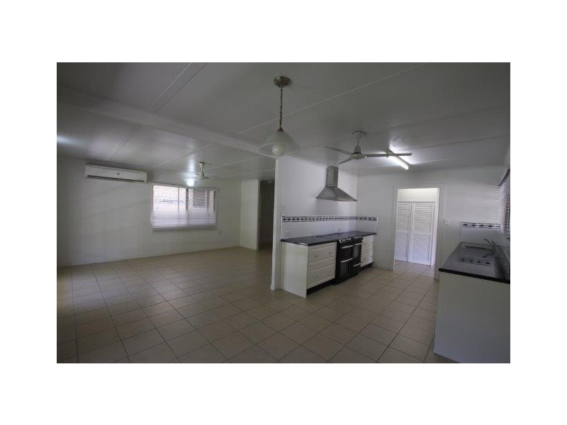 35 Kalkuri Close, Wonga QLD 4873