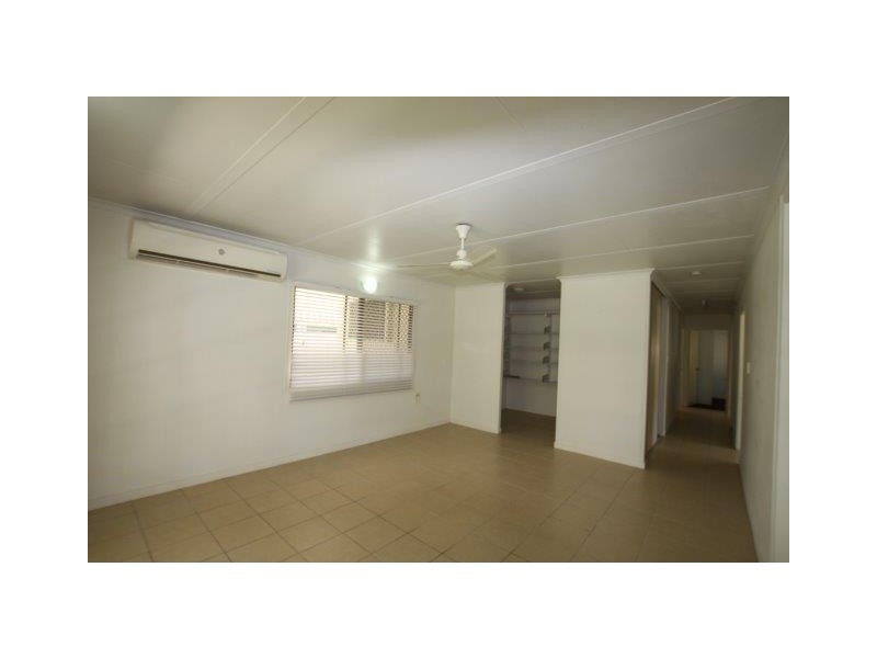 35 Kalkuri Close, Wonga QLD 4873