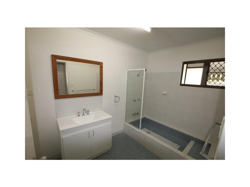 35 Kalkuri Close, Wonga QLD 4873