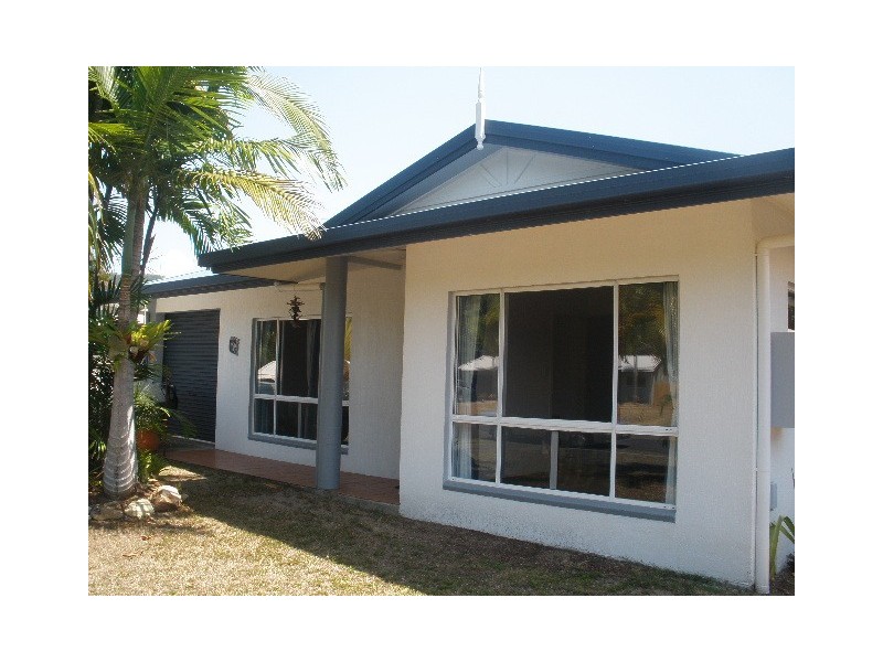 7 Billfish Close, Wonga QLD 4873