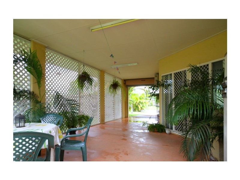 23 Forest Glen Road, Mossman QLD 4873