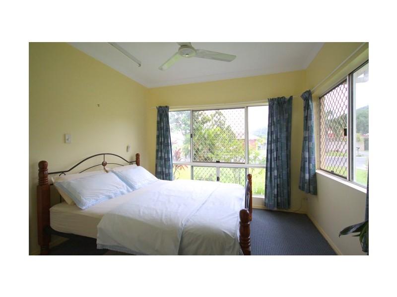 23 Forest Glen Road, Mossman QLD 4873