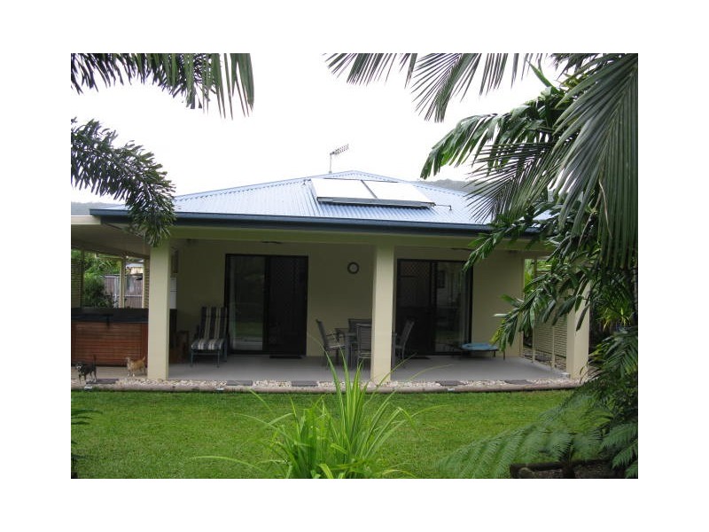 11 Forest Glen Rd, Mossman QLD 4873