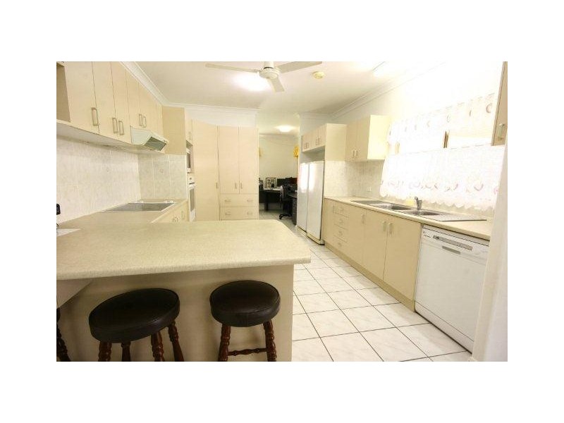 14 Harper Street, Mossman QLD 4873