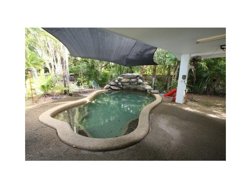 98 Marlin Drive, Wonga QLD 4873