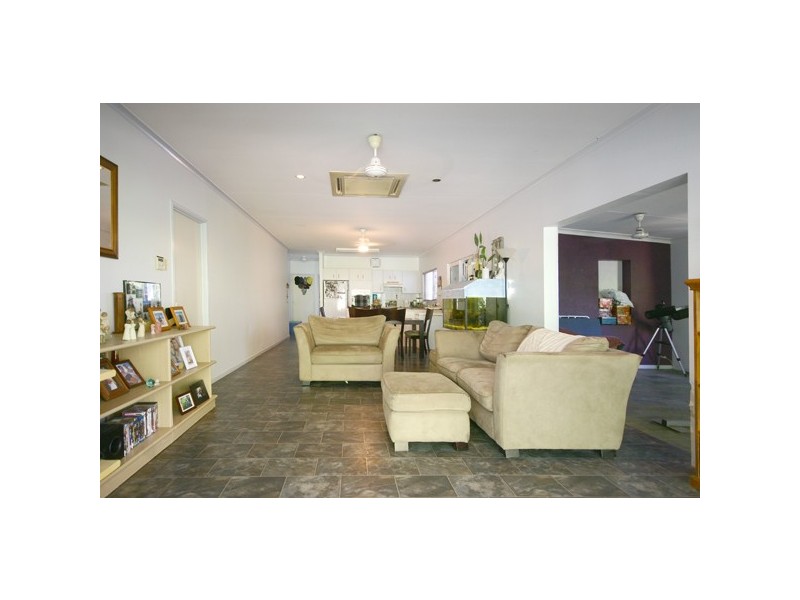 98 Marlin Drive, Wonga QLD 4873