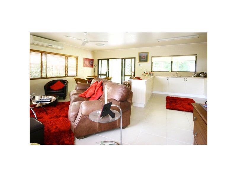 41 Kalkuri Close, Wonga QLD 4873