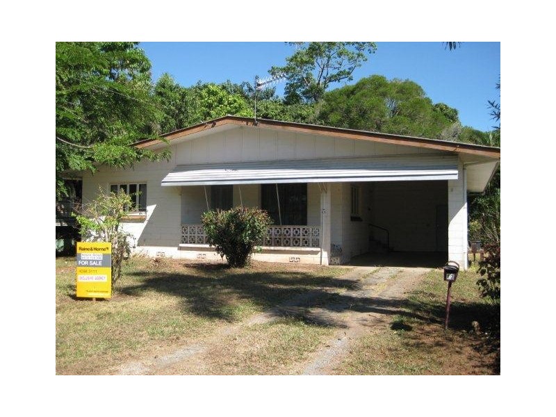 17 Maxwell Street, Mossman QLD 4873