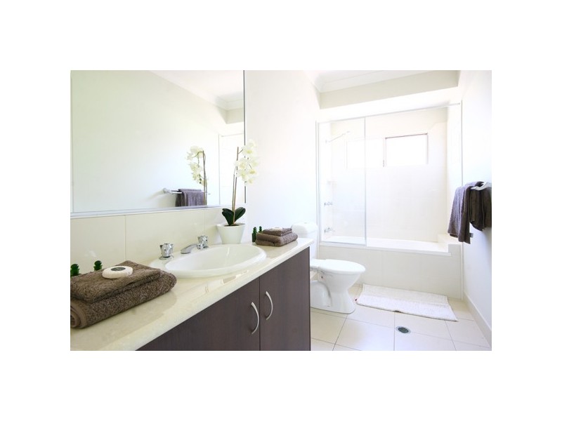 12 Snapper Island Drive, Wonga QLD 4873