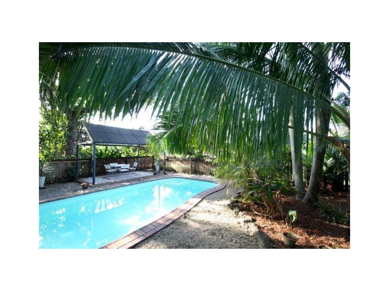 3 Owen Street, Mossman QLD 4873