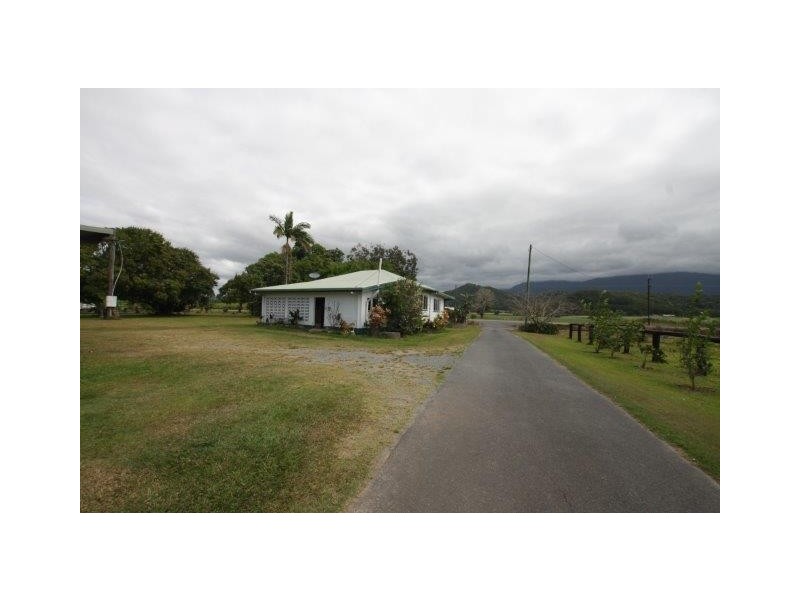 616 Lot 3 Mossman Daintree Road, Miallo QLD 4873
