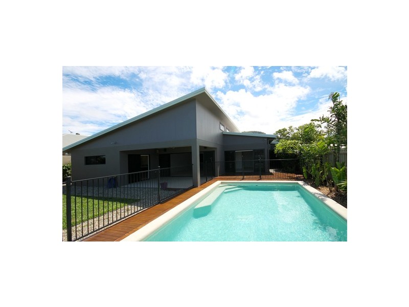 10 Dulku Close, Port Douglas QLD 4877