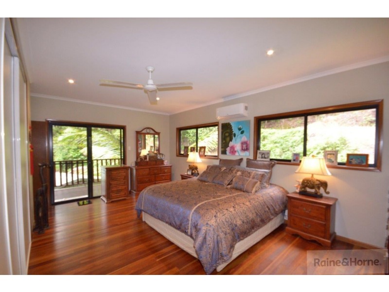 45 Whiteley Road, Miallo QLD 4873