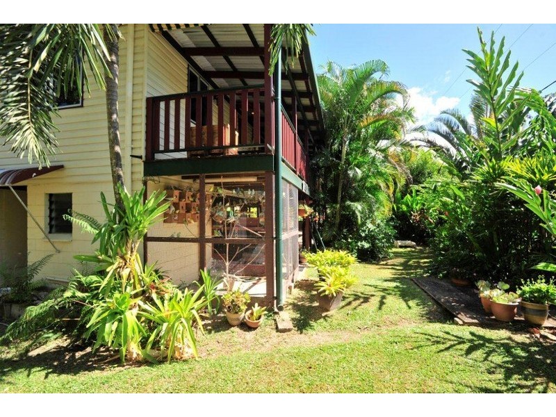 21 Foxton Avenue, Mossman QLD 4873