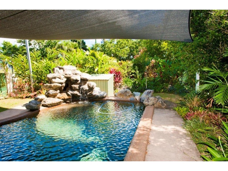 21 Foxton Avenue, Mossman QLD 4873