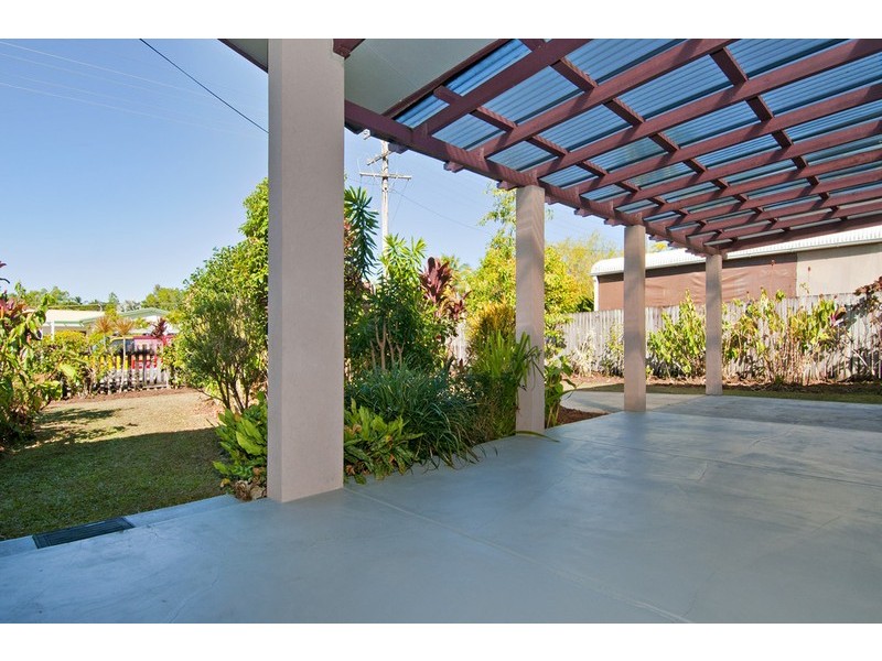 10 Snapper Island Drive, Wonga QLD 4873