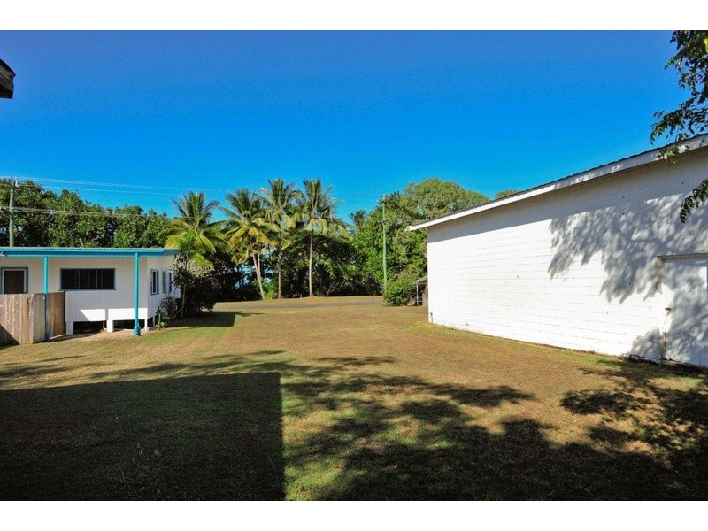 98 Marine Pde, Newell QLD 4873