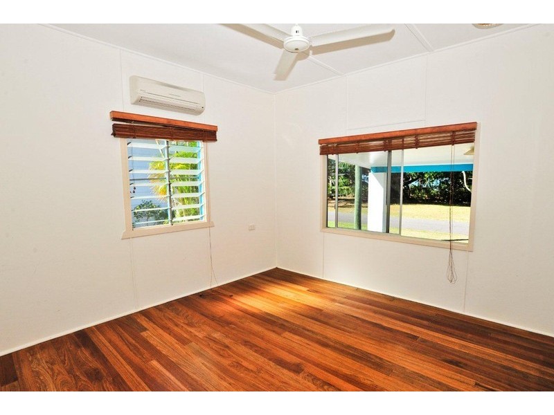 100 Marine Pde, Newell QLD 4873
