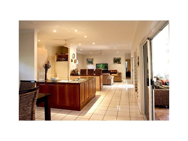 9 Trochus Close, Port Douglas QLD 4877