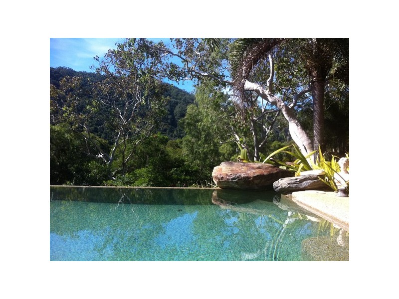 108 Spring Creek Rd, Mowbray QLD 4877