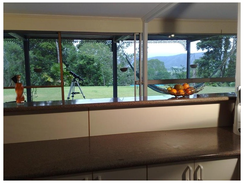 21 Forest Close FOREST CREEK, Daintree QLD 4873