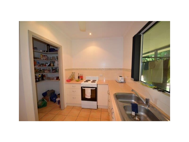 15 De Meio Drive, Wonga QLD 4873