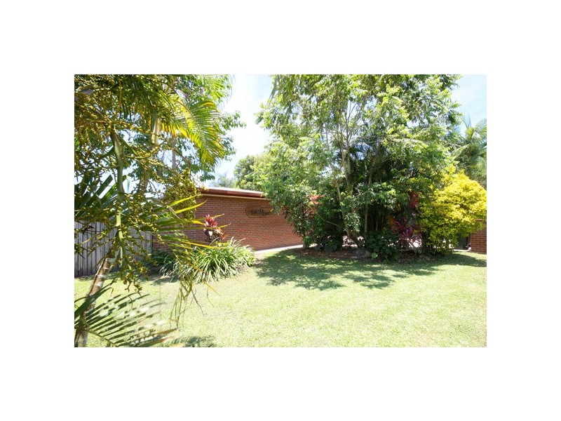 12. Atherton Street, Mossman QLD 4873